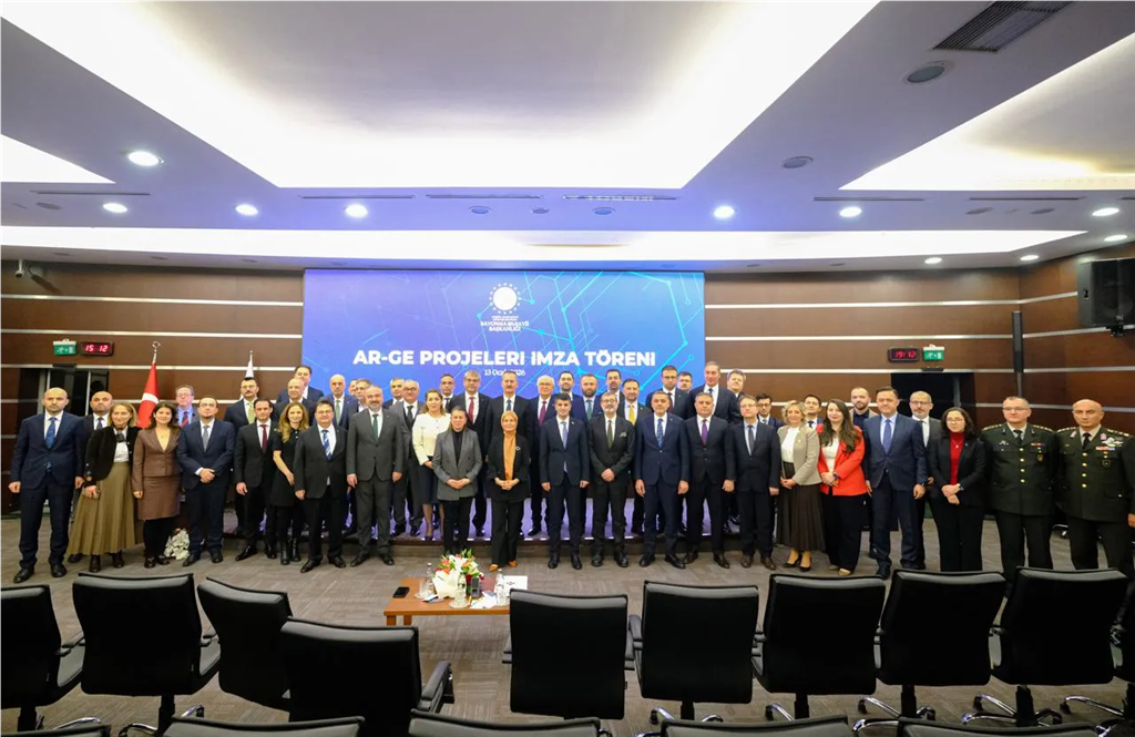 onemli-teknolojilerde-tubitak-ve-ssb-imzasi